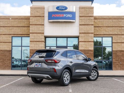 New 2025 Ford Escape Active w/ Active Premium Tech Pack image 6