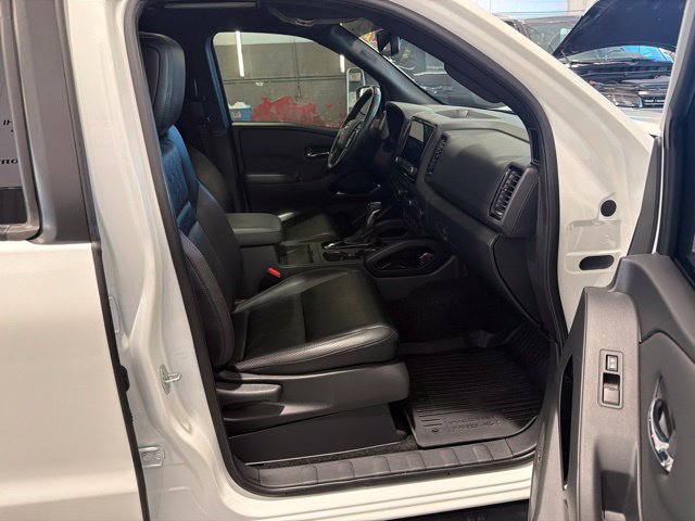 Certified 2022 Nissan Frontier PRO-4X w/ Pro-4X Premium Package AWD/4WD image 15