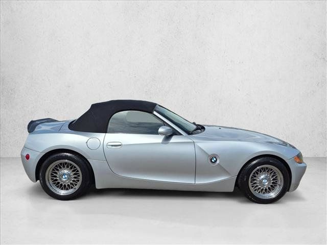 Used 2003 BMW Z4 2.5i RWD image 4