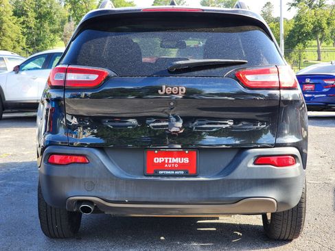 Used 2016 Jeep Cherokee 75th Anniversary AWD/4WD image 6