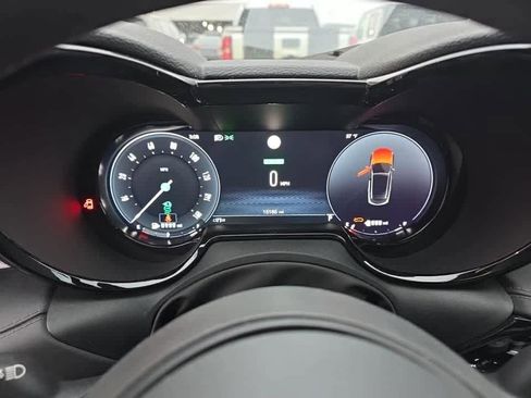 Used 2024 Alfa Romeo Tonale Ti w/ Premium Interior Package image 15