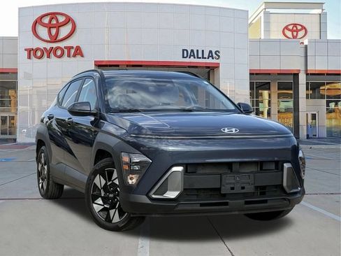 Used 2024 Hyundai Kona SEL FWD image 1
