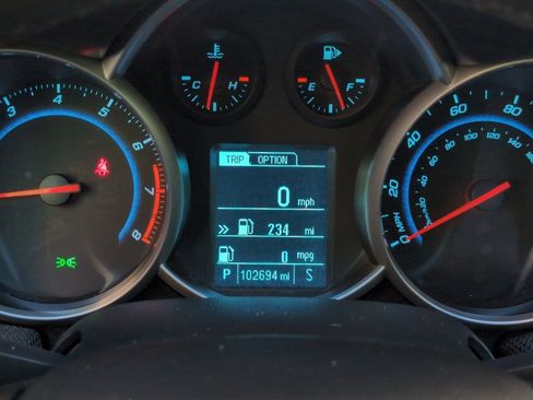 Used 2014 Chevrolet Cruze LT image 23