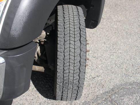 Used 2015 Ford F550 4x4 Crew Cab Super Duty image 40