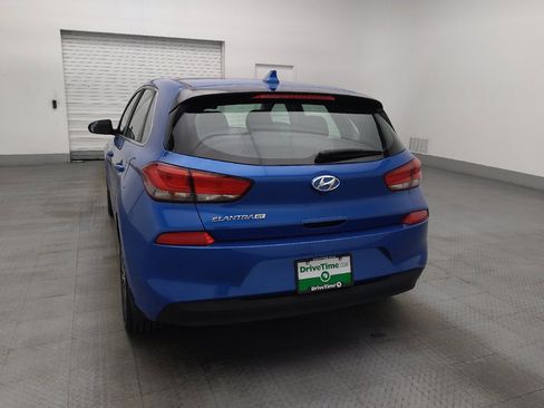 Used 2018 Hyundai Elantra GT FWD image 6