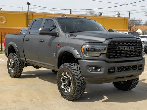 Used 2022 RAM 2500 Big Horn w/ Level C Equiment Group AWD/4WD image 5