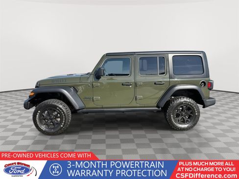 Used 2023 Jeep Wrangler Willys image 4
