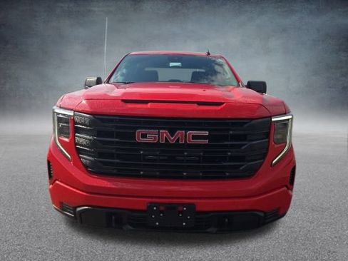 Used 2026 GMC Sierra 1500 Pro w/ Graphite Edition image 4