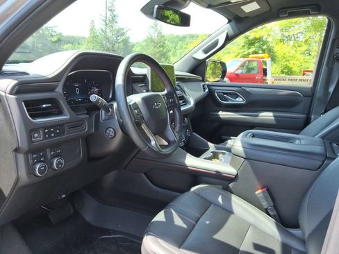 Certified 2023 Chevrolet Tahoe RST w/ Luxury Package AWD/4WD image 23