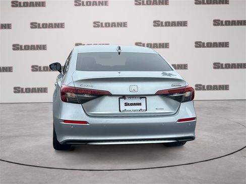 Used 2025 Honda Civic Sport Touring image 4