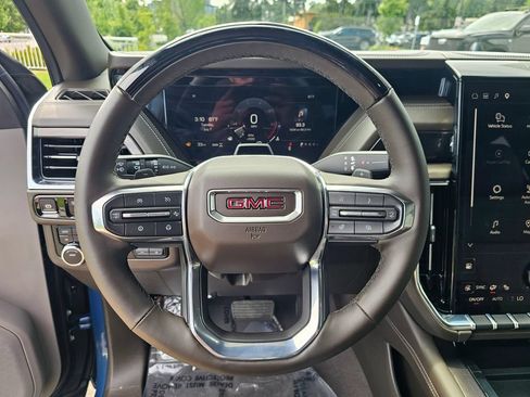 Used 2025 GMC Yukon Elevation AWD/4WD image 27