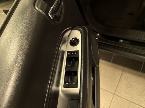 Used 2015 Jeep Compass High Altitude AWD/4WD image 22