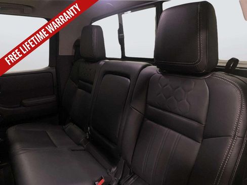 Used 2024 Nissan Frontier SL w/ Technology Package AWD/4WD image 31