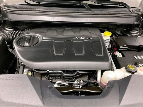 Used 2021 Jeep Cherokee Limited w/ Elite Package image 24