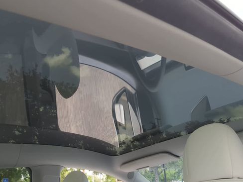 Used 2021 Tesla Model Y Performance image 20