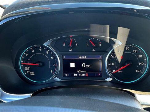 Used 2023 Chevrolet Traverse RS AWD/4WD image 13