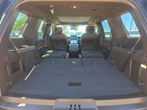 Used 2023 Ford Expedition King Ranch AWD/4WD image 21