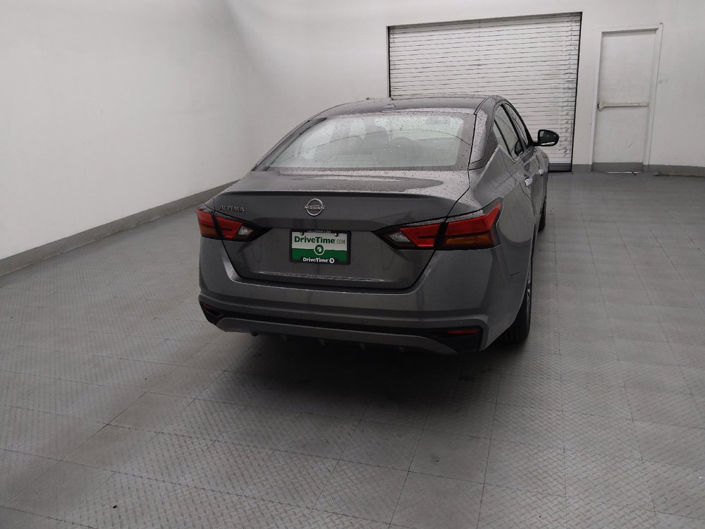 Used 2025 Nissan Altima 2.5 SV FWD image 7