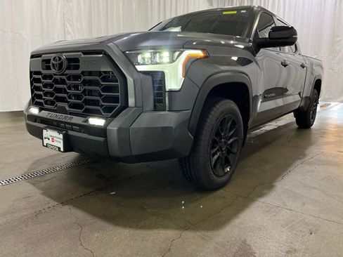 New 2026 Toyota Tundra Limited w/ TRD Off-Road Package AWD/4WD image 23