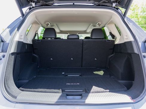 New 2026 Nissan Rogue Platinum AWD/4WD image 8