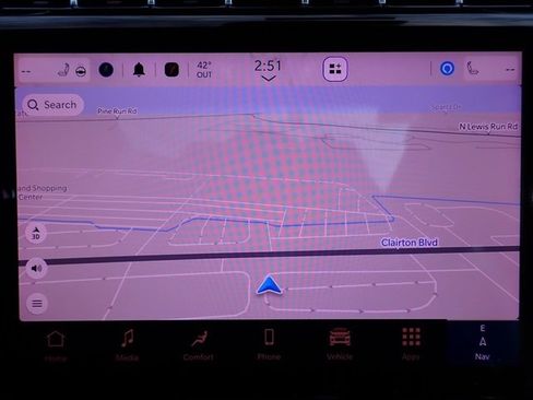 Certified 2025 Jeep Grand Cherokee Limited w/ Trailer Tow Package image 24