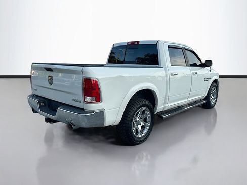 Used 2017 RAM 1500 Laramie image 9