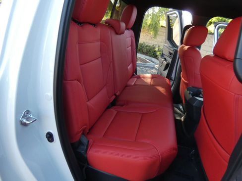 Used 2025 Toyota Tundra SR image 41