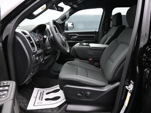 New 2026 RAM 1500 Big Horn AWD/4WD image 9