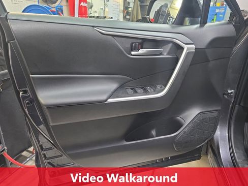 Certified 2025 Toyota RAV4 XLE image 32