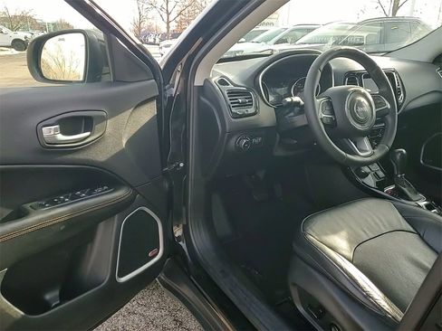 Used 2017 Jeep Compass Limited image 8