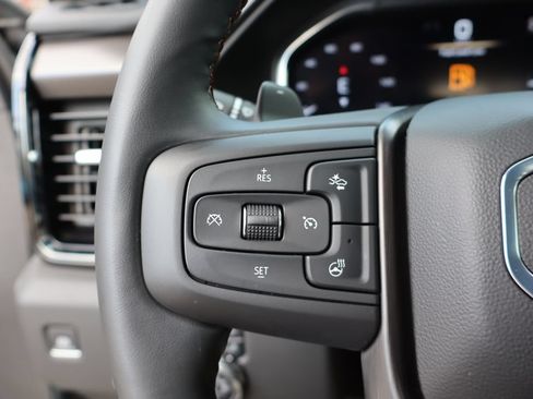Used 2025 GMC Sierra 1500 AT4 w/ AT4 Premium Package AWD/4WD image 20
