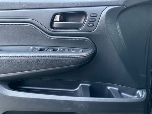 Used 2023 Honda Odyssey Sport image 16