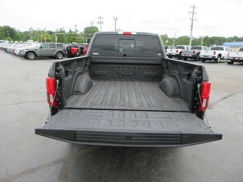 Used 2019 Ford F150 Lariat w/ Equipment Group 502A Luxury AWD/4WD image 7