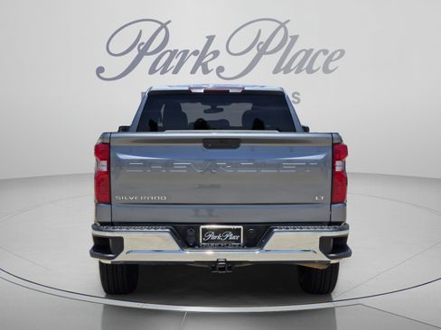 Used 2019 Chevrolet Silverado 1500 LT w/ Texas Edition RWD image 4