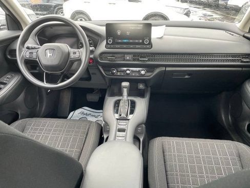 Used 2024 Honda HR-V LX image 6