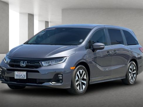 Used 2025 Honda Odyssey EX-L image 8