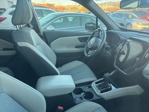 Used 2025 Subaru Forester Premium image 11