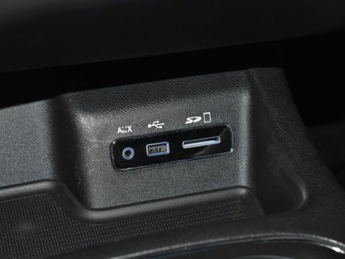 Used 2016 Dodge Durango Limited w/ Premium Group AWD/4WD image 14