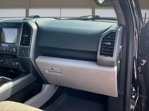 Used 2018 Ford F150 XLT w/ Equipment Group 301A Mid AWD/4WD image 17