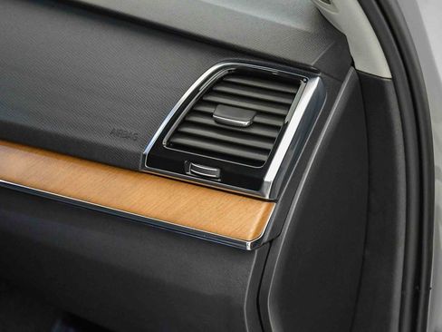 Certified 2023 Volvo XC90 B6 Plus w/ Protection Package Premier image 16