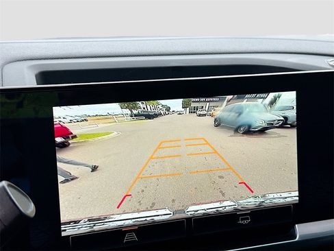 Used 2024 GMC Sierra 1500 Elevation image 17