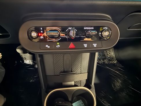 Used 2025 MINI Cooper S FWD image 34