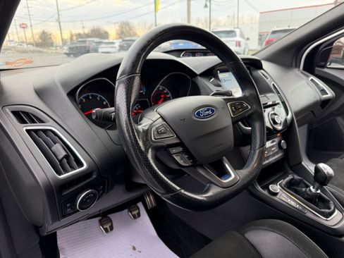 Used 2017 Ford Focus RS image 16