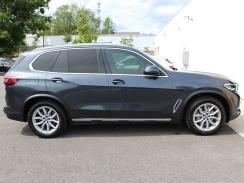 Used 2020 BMW X5 xDrive40i w/ Premium Package AWD/4WD image 32