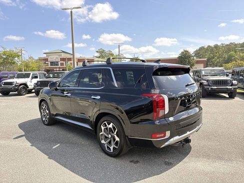 Used 2022 Hyundai Palisade Calligraphy w/ Winter Package AWD/4WD image 5