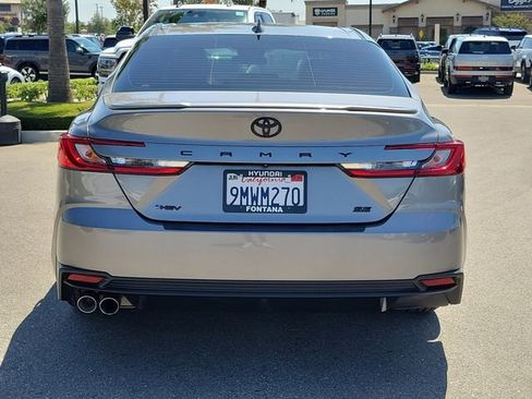 Used 2025 Toyota Camry SE FWD image 35