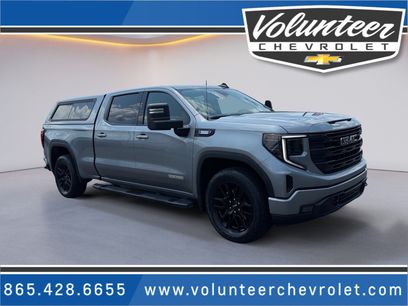Used 2023 GMC Sierra 1500 Elevation w/ Preferred Package