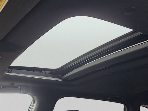 Used 2023 Honda CR-V Sport image 16