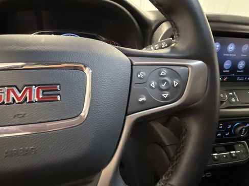 Used 2023 GMC Acadia AT4 w/ Technology Package image 41