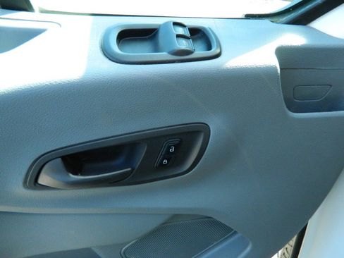 Used 2016 Ford Transit 250 130 Low Roof w/ Exterior Upgrade Package image 21